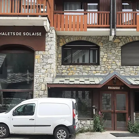 Appartement Confortable 27m² - Centre Avec Balcon Sud, 2/3 Pers., Cuisine Equipee - Fr-1-518-145 *