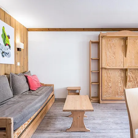Appartement Confortable Au Centre-ville Avec Balcon - Fr-1-518-145 Val-dʼIsère